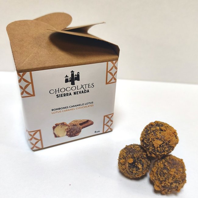 Bombón de chocolate con leche y crujiente galleta lotus 6 unidades